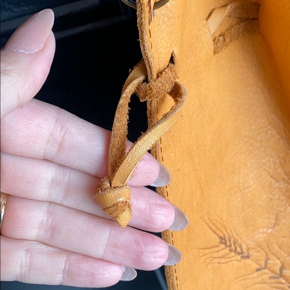 VINTAGE Leather boho crossbody - Picture 5 of 6